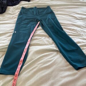 Teal Under Armour HeatGear Leggings